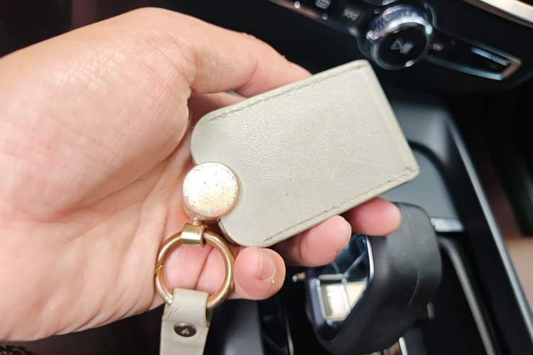 Used Volvo S60 2022 B4 Zhiyi Luxury Edition Vehicle Key