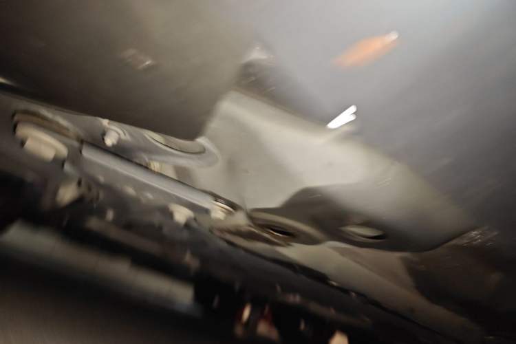 Used Volvo S60 2022 B4 Zhiyi Luxury Edition Chassis Front Left