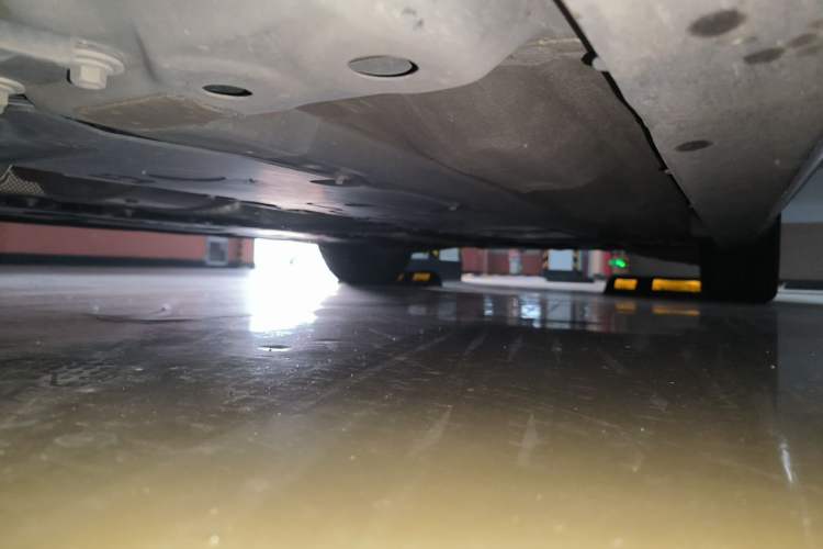 Used Volvo S60 2022 B4 Zhiyi Luxury Edition Chassis Front Left