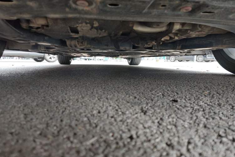 Used Volvo S60 2022 B4 Zhiyuan Luxury Edition Chassis Front