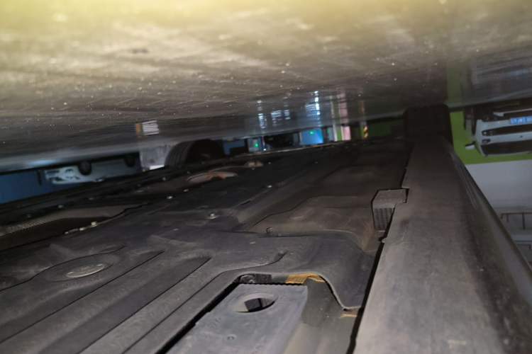 Used Volvo S60 2022 B4 Zhiyi Luxury Edition Chassis Rear Left