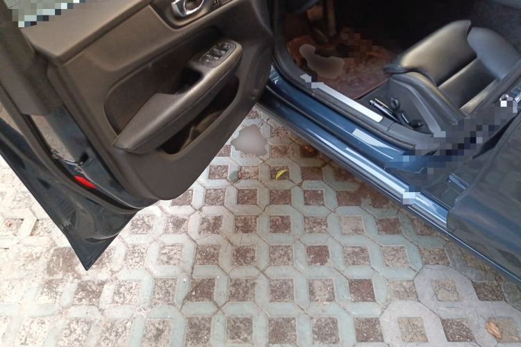 Used Volvo S60 2022 B4 Zhiyuan Luxury Edition Driver Seat