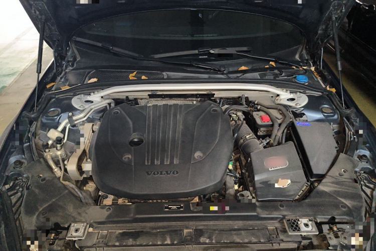 Used Volvo S60 2022 B4 Zhiyi Luxury Edition Engine Bay