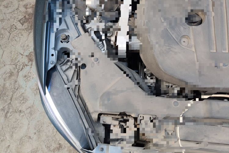 Used Volvo S60 2022 B4 Zhiyuan Luxury Edition Engine Bay Right