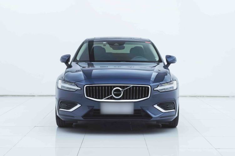 Used Volvo S60 2022 B4 Zhiyuan Luxury Edition Exterior 1