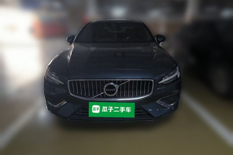 Used Volvo S60 2022 B4 Zhiyi Luxury Edition Front