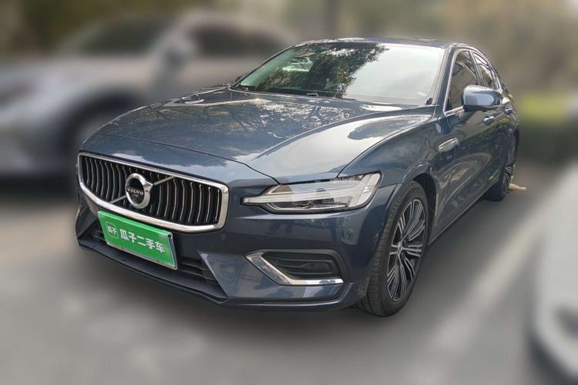 Used Volvo S60 2022 B4 Zhiyuan Luxury Edition Front Left 45 Deg