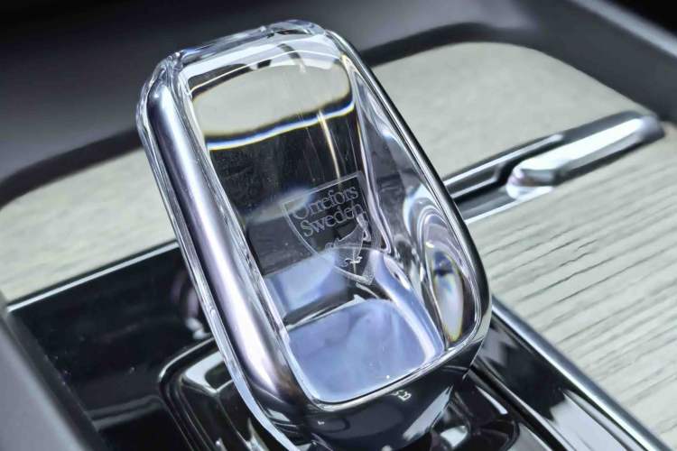 Used Volvo S60 2022 B4 Zhiyuan Luxury Edition Gear Lever