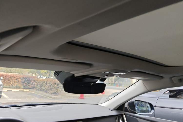 Used Volvo S60 2022 B4 Zhiyuan Luxury Edition Headliner