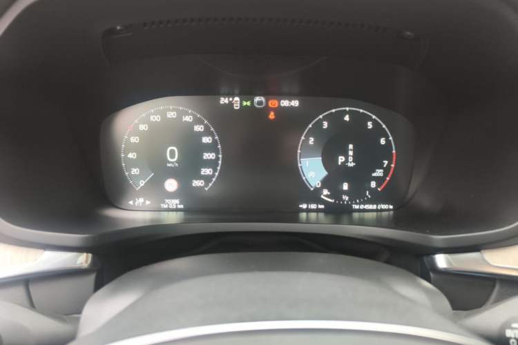 Used Volvo S60 2022 B4 Zhiyuan Luxury Edition Instrument Cluster
