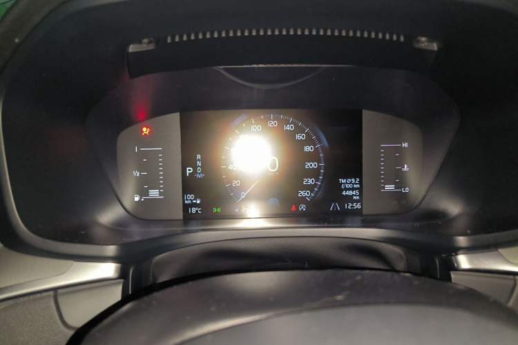Used Volvo S60 2022 B4 Zhiyi Luxury Edition Instrument Cluster