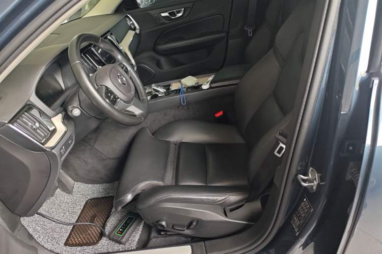 Used Volvo S60 2022 B4 Zhiyuan Luxury Edition Left Front Seat