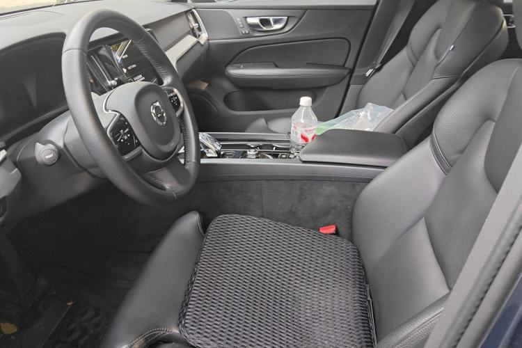 Used Volvo S60 2022 B4 Zhiyuan Luxury Edition Left Front Seat