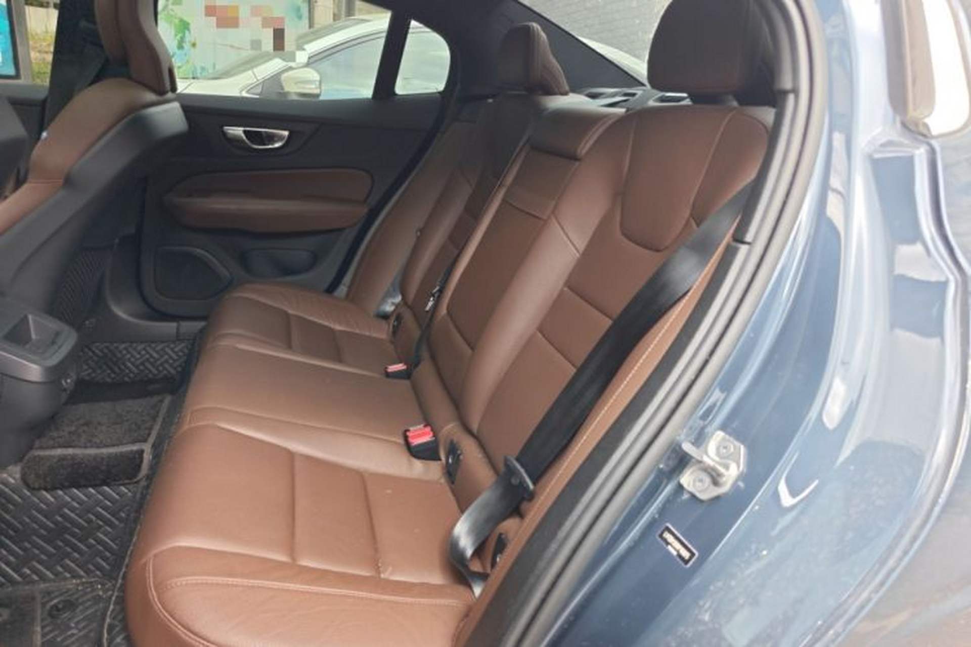Used Volvo S60 2022 B4 Zhiyi Luxury Edition Left Rear Seat
