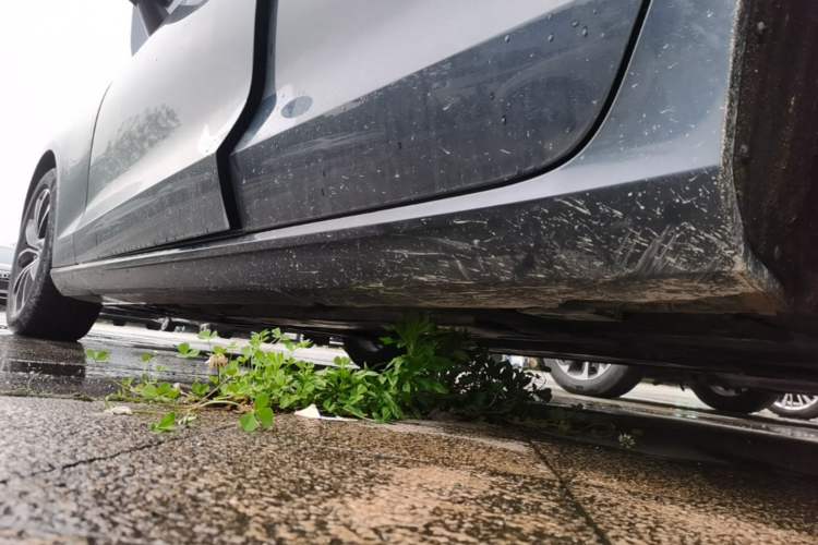 Used Volvo S60 2022 B4 Zhiyi Luxury Edition Left Side Sill