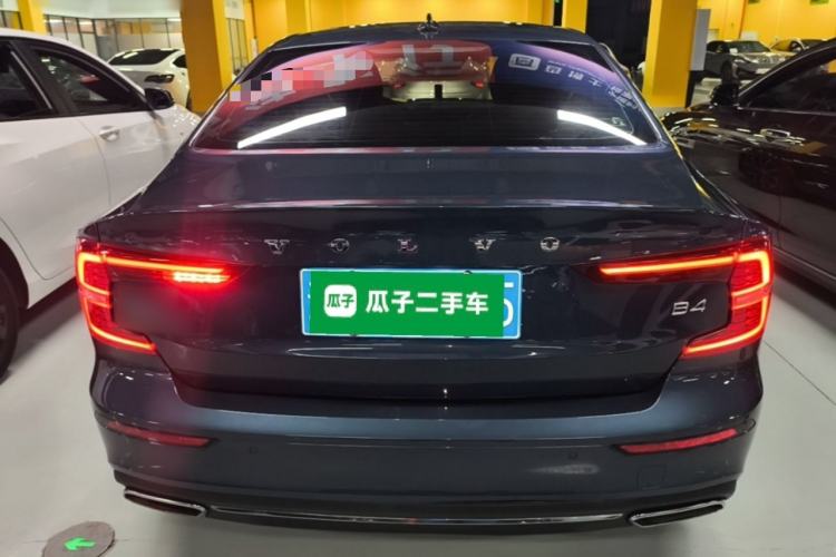 Used Volvo S60 2022 B4 Zhiyi Luxury Edition Rear