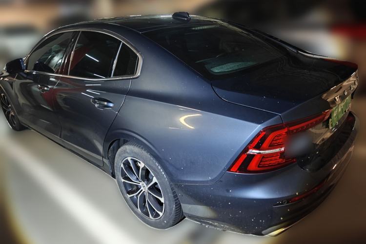 Used Volvo S60 2022 B4 Zhiyi Luxury Edition Rear Left 45 Deg