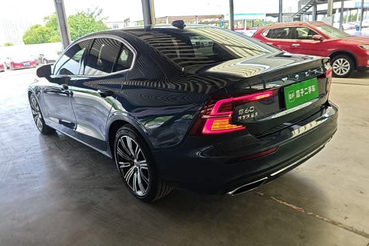 Used Volvo S60 2022 B4 Zhiyuan Luxury Edition Rear Left 45 Deg