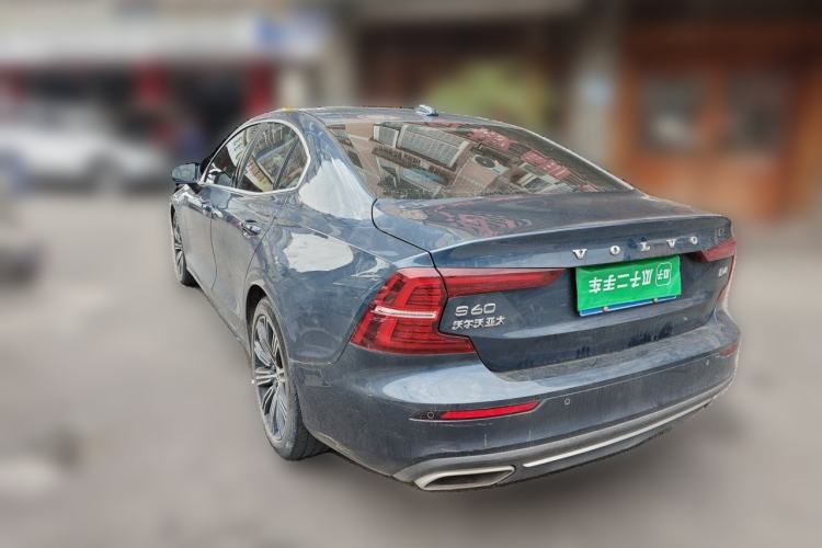 Used Volvo S60 2022 B4 Zhiyuan Luxury Edition Rear Left 45 Deg