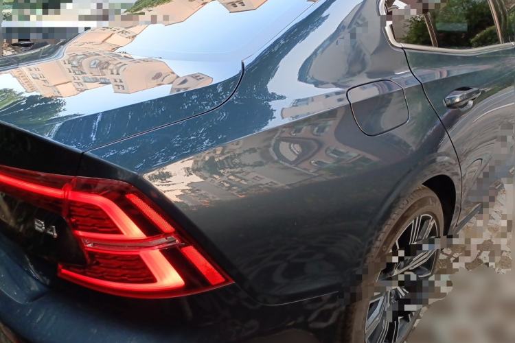 Used Volvo S60 2022 B4 Zhiyuan Luxury Edition Rear Right 45 Deg