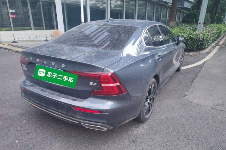 Used Volvo S60 2022 B4 Zhiyi Luxury Edition Rear Right 45 Deg
