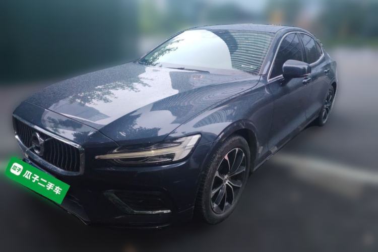 Used Volvo S60 2022 B4 Zhiyi Luxury Edition Guazi used car, China used car export, Used car for sale, Used cars, Cheapest cars for sale
