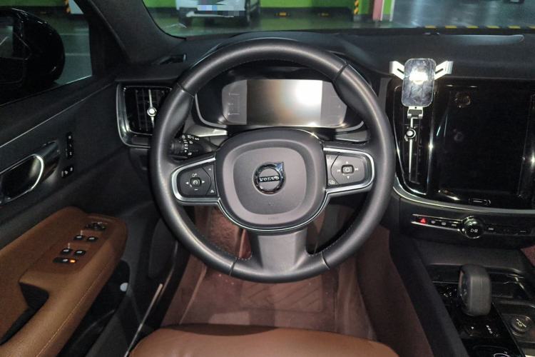 Used Volvo S60 2022 B4 Zhiyi Luxury Edition Steering Wheel