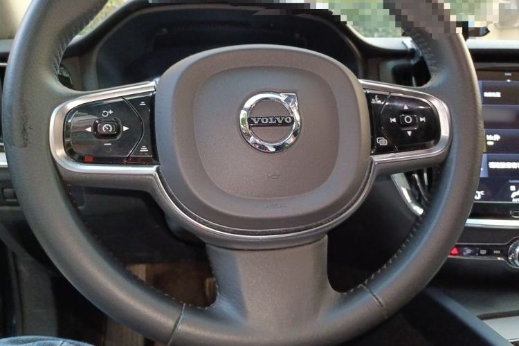 Used Volvo S60 2022 B4 Zhiyuan Luxury Edition Steering Wheel