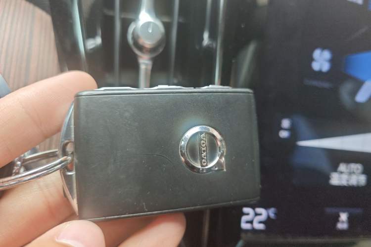 Used Volvo S60 2022 B4 Zhiyuan Luxury Edition Vehicle Key