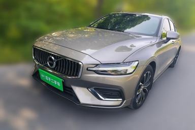 Used Volvo S60 2022 B4 Zhiyi Luxury Edition