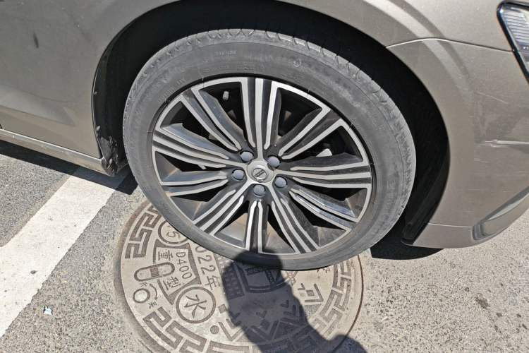 Used Volvo S60 2022 B4 Zhiyuan Luxury Edition Exterior 7