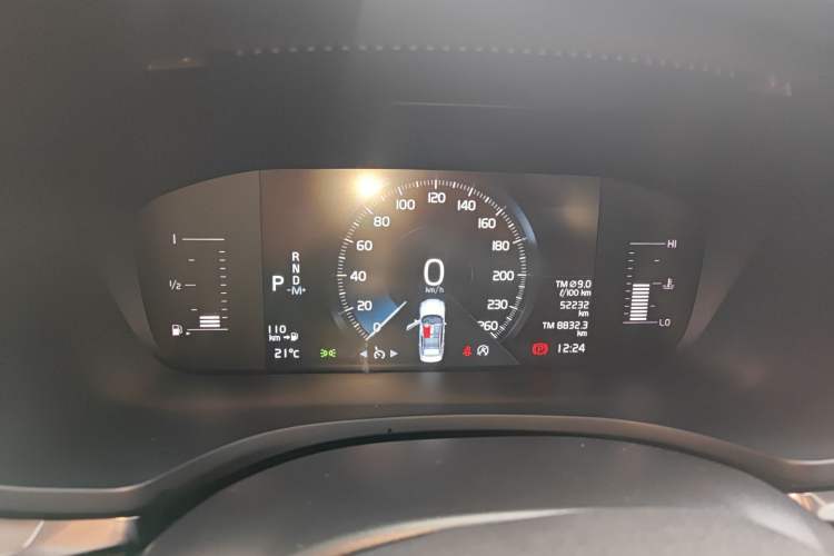 Used Volvo S60 2022 B4 Zhiyi Luxury Edition Instrument Cluster