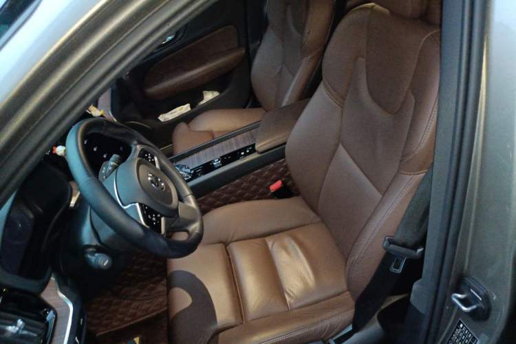 Used Volvo S60 2022 B4 Zhiyuan Luxury Edition Left Front Seat