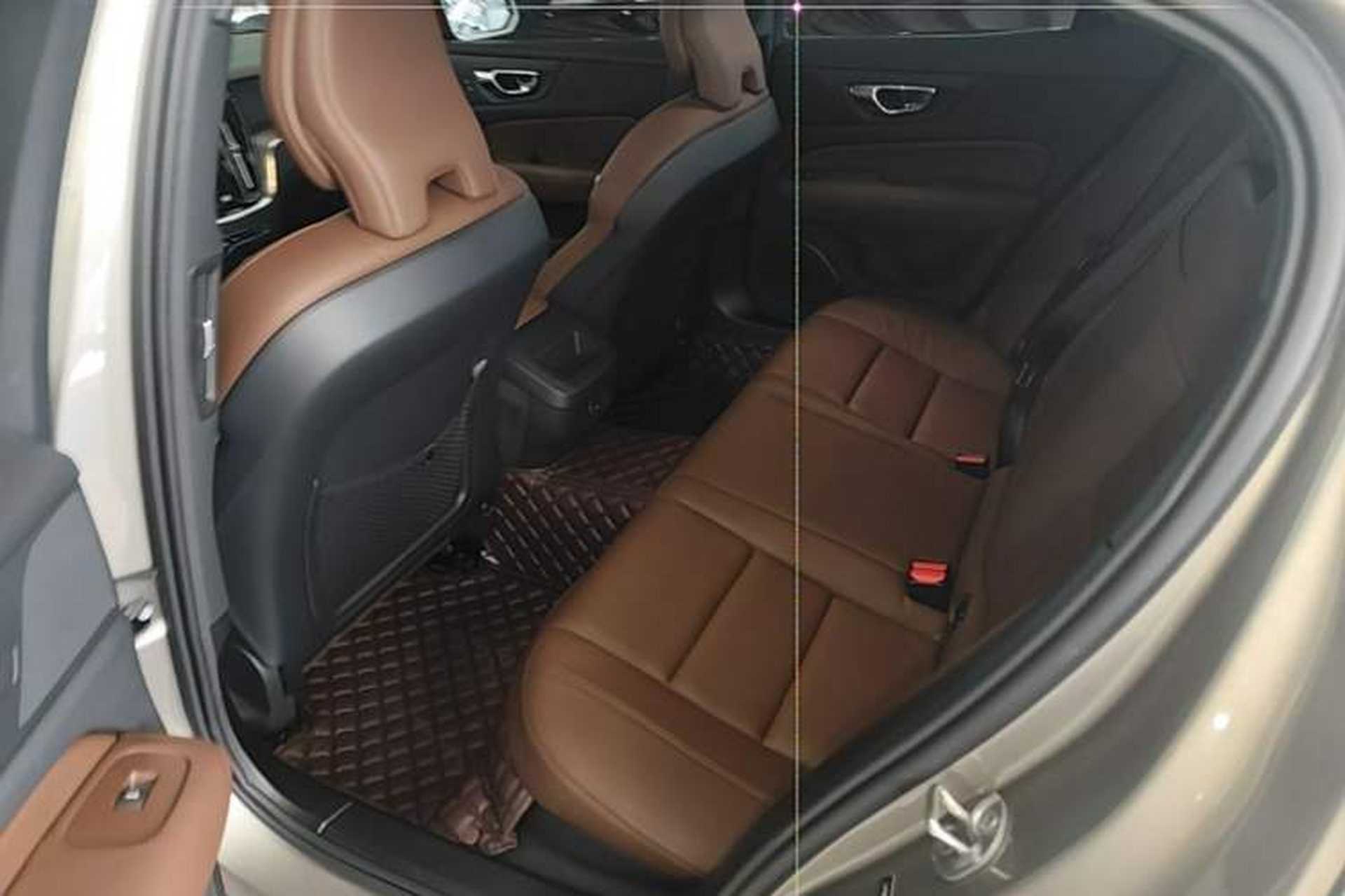 Used Volvo S60 2022 B4 Zhiyi Luxury Edition Left Rear Seat