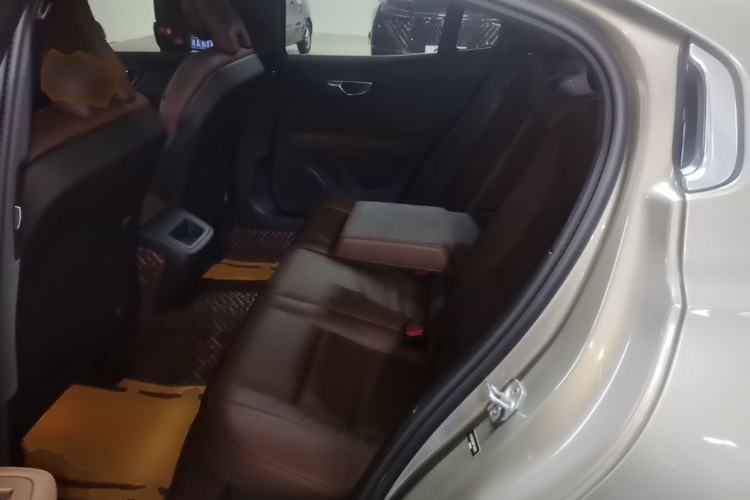 Used Volvo S60 2022 B4 Zhiyuan Luxury Edition Left Rear Seat