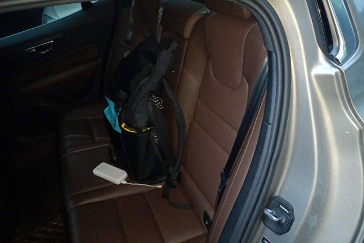 Used Volvo S60 2022 B4 Zhiyuan Luxury Edition Left Rear Seat