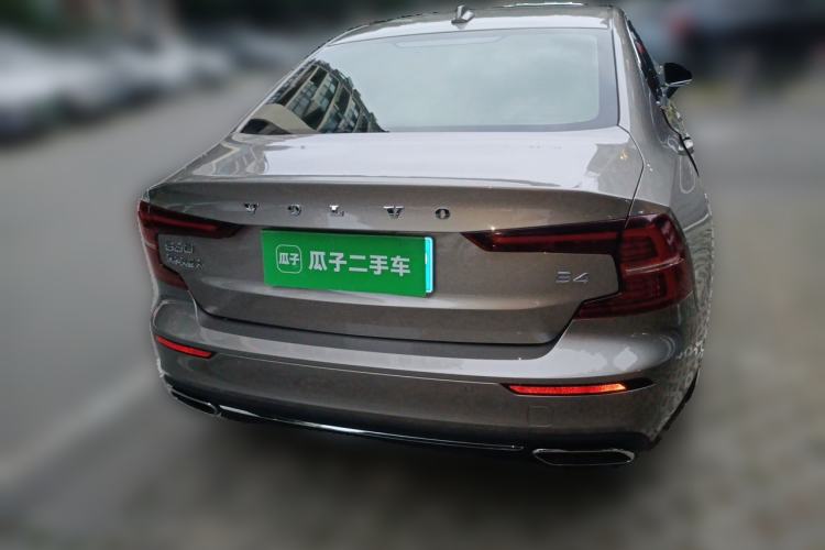 Used Volvo S60 2022 B4 Zhiyuan Luxury Edition Rear