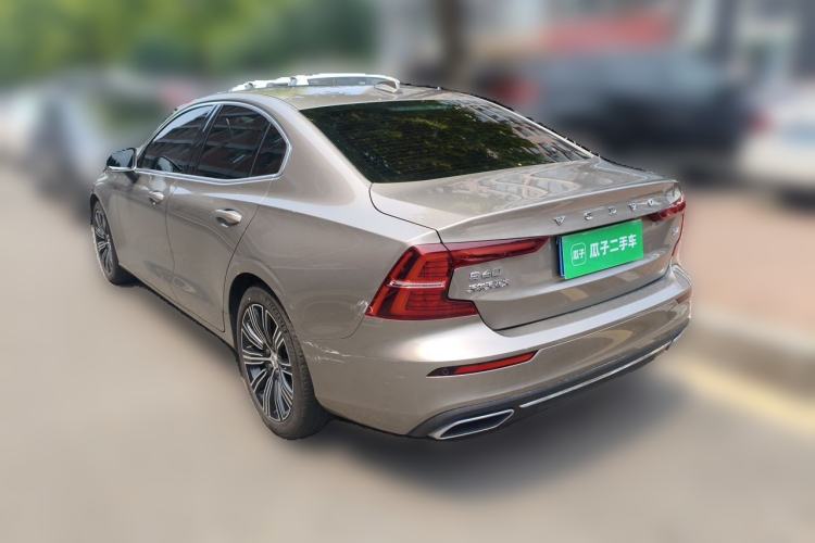 Used Volvo S60 2022 B4 Zhiyuan Luxury Edition Rear Left 45 Deg