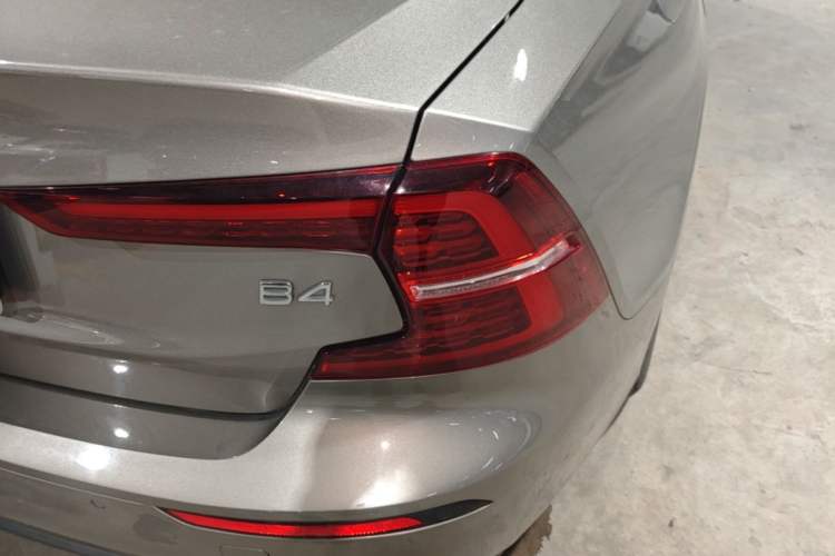 Used Volvo S60 2022 B4 Zhiyi Luxury Edition Right Rear Taillight