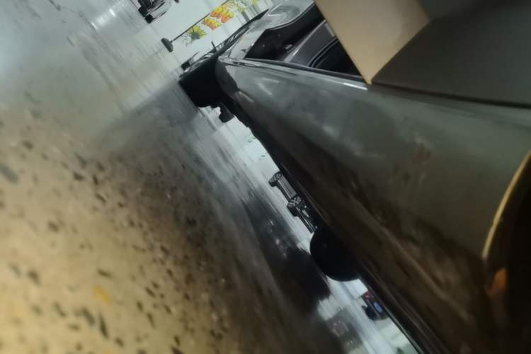 Used Volvo S60 2022 B4 Zhiyuan Luxury Edition Right Side Sill