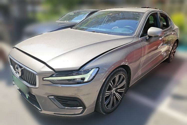 Used Volvo S60 2022 B4 Zhiyuan Luxury Edition Guazi used car, China used car export, Used car for sale, Used  cars, Cheapest cars for sale
