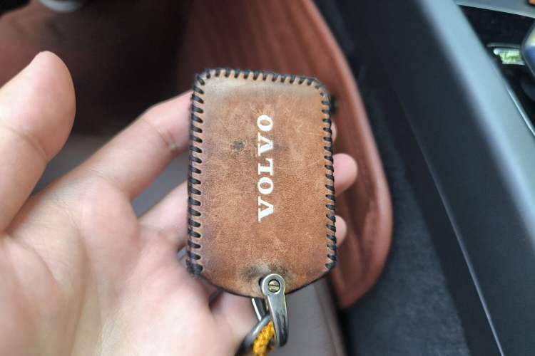 Used Volvo S60 2022 B4 Zhiyi Luxury Edition Vehicle Key