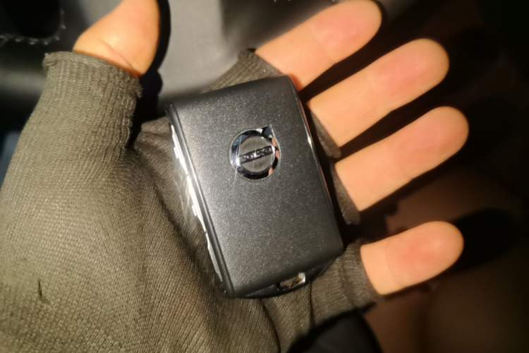 Used Volvo S60 2022 B4 Zhiyuan Luxury Edition Vehicle Key