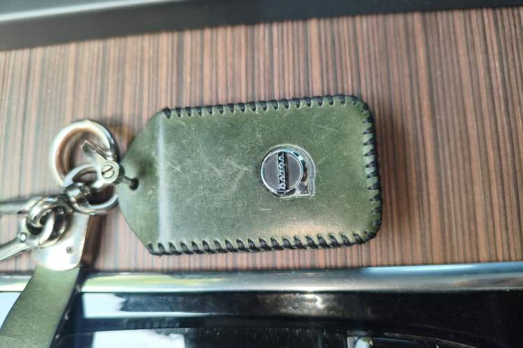 Used Volvo S60 2022 B4 Zhiyuan Luxury Edition Vehicle Key