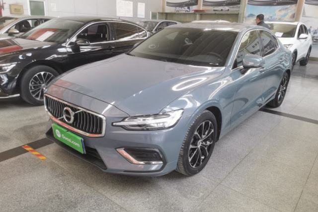 Used Volvo S60 2022 B4 Zhiyi Luxury Edition