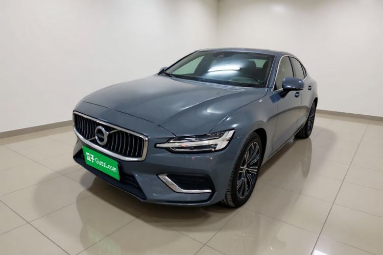 Volvo S60 2022 B4 Zhiyuan Luxury Edition usado Guazi used car, China used car export, Used car for sale, Used cars, Cheapest cars for sale