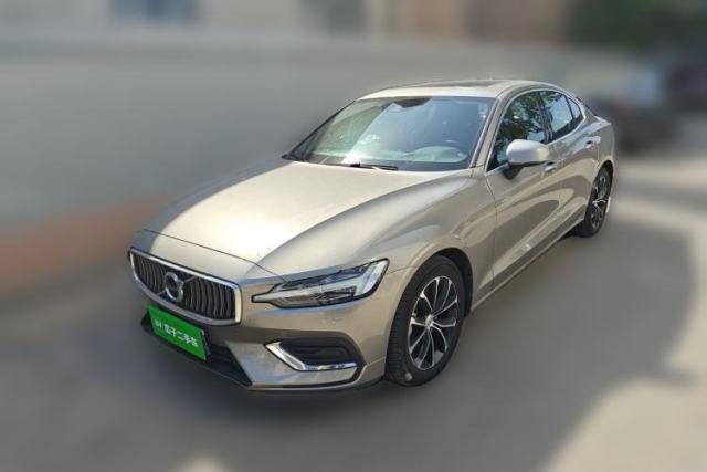 Used Volvo S60 2022 B4 Zhiyi Luxury Edition