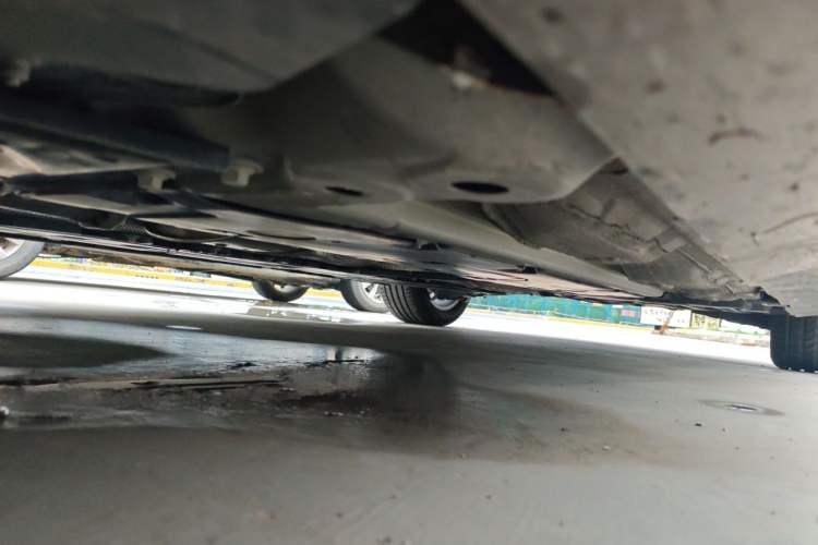 Used Volvo S60 2022 B4 Zhiyi Luxury Edition Chassis Front Left