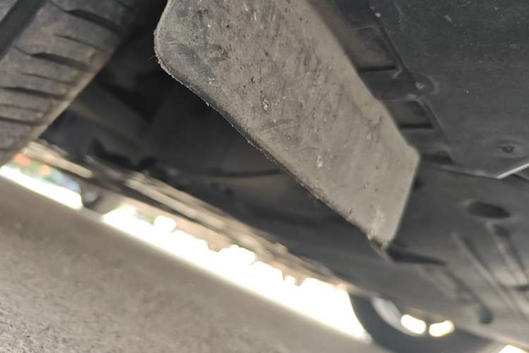 Used Volvo S60 2022 B4 Zhiyi Luxury Edition Chassis Front Right