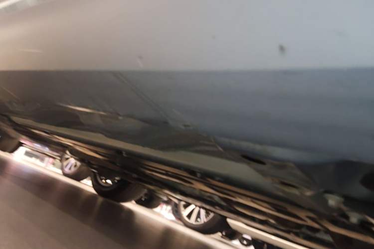 Used Volvo S60 2022 B4 Zhiyi Luxury Edition Chassis Front Right